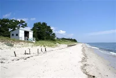 861 Sea View Ave, Osterville, MA 02655 photo 3