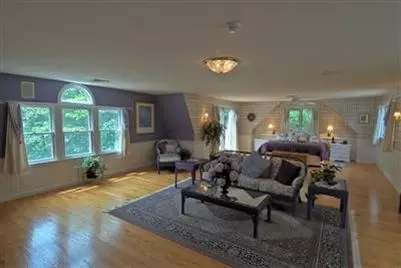 47 High View Cir, Marstons Mills, MA 02648 photo 12