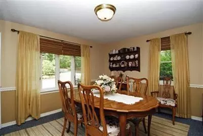 47 High View Cir, Marstons Mills, MA 02648 photo 9