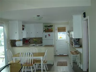 68 Warr Ave, Wareham, MA 02571 photo 8