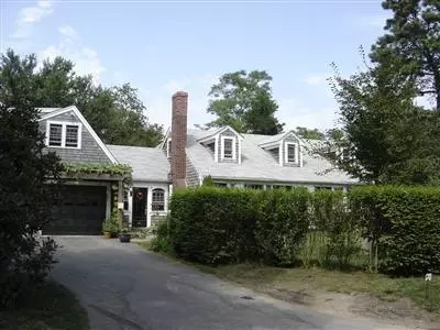 17 Joan Rd, Centerville, MA 02632 photo 2