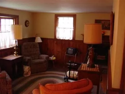 20 Loomis Ln, Centerville, MA 02632 photo 3