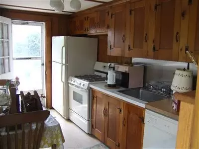 39 Bluff Ave, Mashpee, MA 02649 photo 5