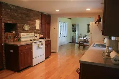 65 Viola Rd, Eastham, MA 02642 photo 5