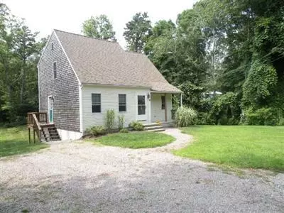 4 East Rd, Mashpee, MA 02649 photo 1