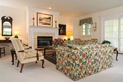 105 Parker Rd #E, Osterville, MA 02655 photo 3
