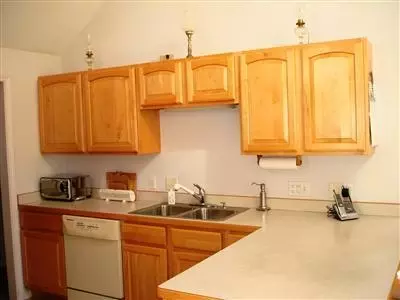 75 Elliott Rd, Centerville, MA 02632 photo 10