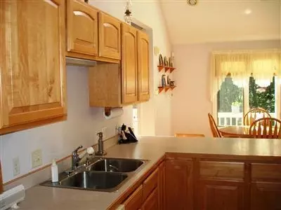 75 Elliott Rd, Centerville, MA 02632 photo 11