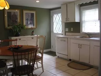 154 Katherine Rd, Centerville, MA 02632 photo 3