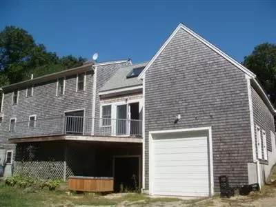 15 Braddock Dr, Marstons Mills, MA 02648 photo 3