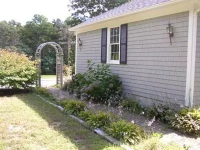 186 Boulder Rd, Barnstable, MA 02630 photo 22