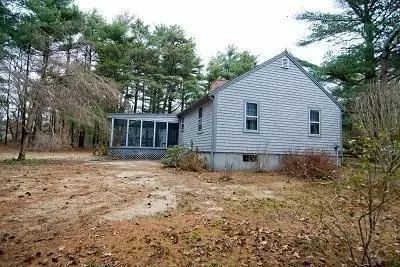 161 Eisenhower Dr, Cotuit, MA 02635 photo 13