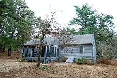 161 Eisenhower Dr, Cotuit, MA 02635 photo 10