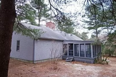 161 Eisenhower Dr, Cotuit, MA 02635 photo 7