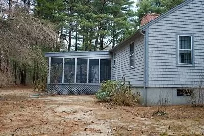161 Eisenhower Dr, Cotuit, MA 02635 photo 12