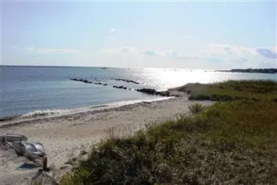 92 Harbor Rd, Hyannis, MA 02601 photo 3