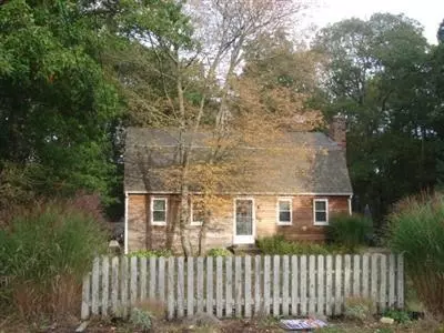554 Skunknet Rd, Centerville, MA 02632 photo 2