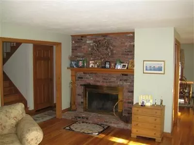 5 Cedar Point Cir, Centerville, MA 02632 photo 3