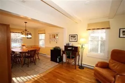 3 Mashpee Neck Rd, Mashpee, MA 02649 photo 3
