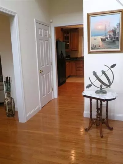 1 Jillian Dr, Bourne, MA 02532 photo 3