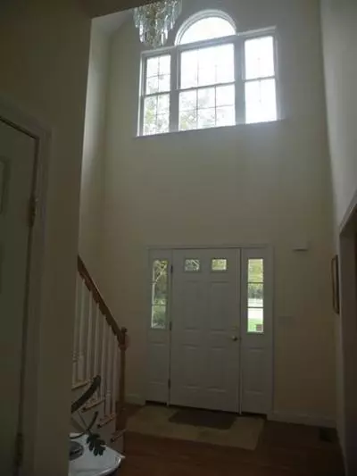 1 Jillian Dr, Bourne, MA 02532 photo 2