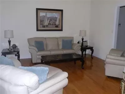 1 Jillian Dr, Bourne, MA 02532 photo 4
