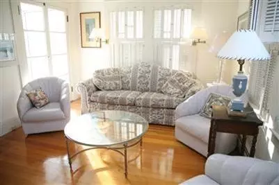 1293 Main St, Cotuit, MA 02635 photo 6