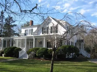 1293 Main St, Cotuit, MA 02635 photo 2