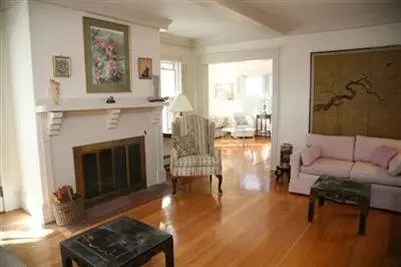 1293 Main St, Cotuit, MA 02635 photo 5