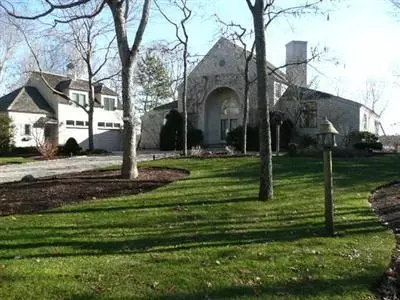 18 Waterline North Dr, Mashpee, MA 02649 photo 1