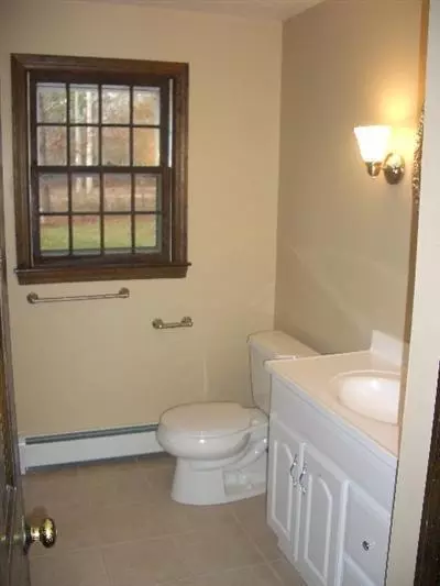 65 Harwich Rd, Mashpee, MA 02649 photo 7