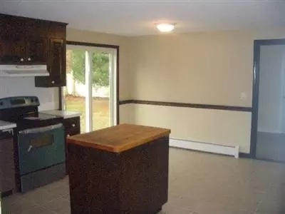 65 Harwich Rd, Mashpee, MA 02649 photo 6