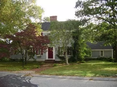 66 Kettlehole Rd, West Barnstable, MA 02668 photo 1