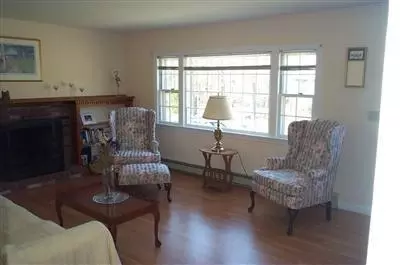 84 Stub Toe Rd, Cotuit, MA 02635 photo 3