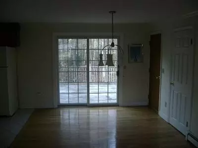 23 Bramblebush Dr, Cotuit, MA 02635 photo 4