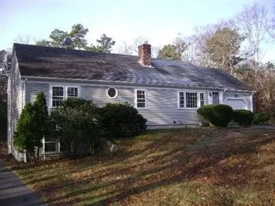 23 Bramblebush Dr, Cotuit, MA 02635 photo 1