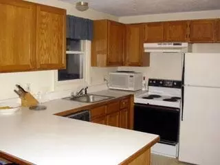 83 Wintergreen Rd, Mashpee, MA 02649 photo 2