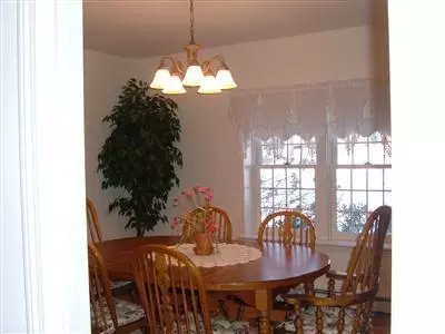 55 Crestview Cir, Centerville, MA 02632 photo 4