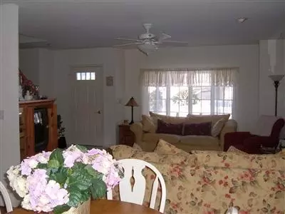 55 Crestview Cir, Centerville, MA 02632 photo 6