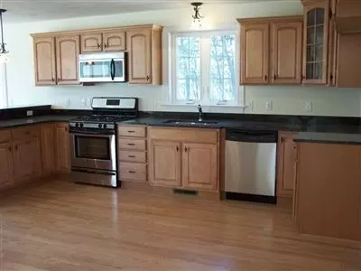 10 Red Pine Ln, Wareham, MA 02571 photo 4