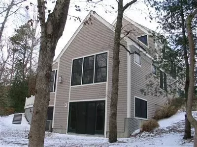 11 Periwinkle Ln, Mashpee, MA 02649 photo 4
