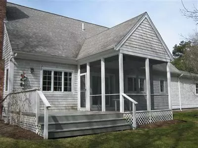 382 Santuit Rd, Cotuit, MA 02635 photo 11