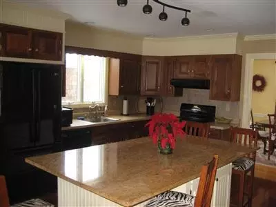 25 Blantyre Ave, Centerville, MA 02632 photo 2