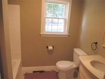257 Arrowhead Dr, Hyannis, MA 02601 photo 9