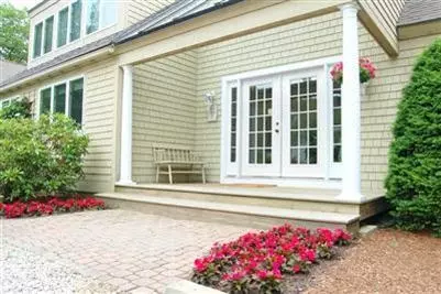 7 Prestwick, Mashpee, MA 02649 photo 3