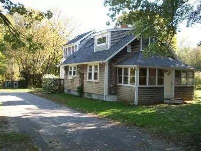 46 Main, Cotuit, MA 02635 photo 2