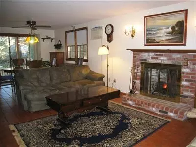 23 Cedric Rd, Centerville, MA 02632 photo 2