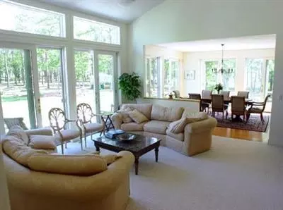 43 Eagle Dr, Mashpee, MA 02649 photo 5