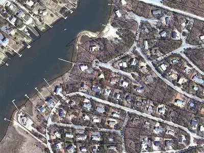 16 Samoset Rd, Mashpee, MA 02649 photo 1