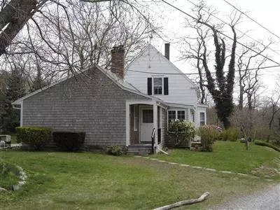 70 Rosa Ln, Marstons Mills, MA 02648 photo 4